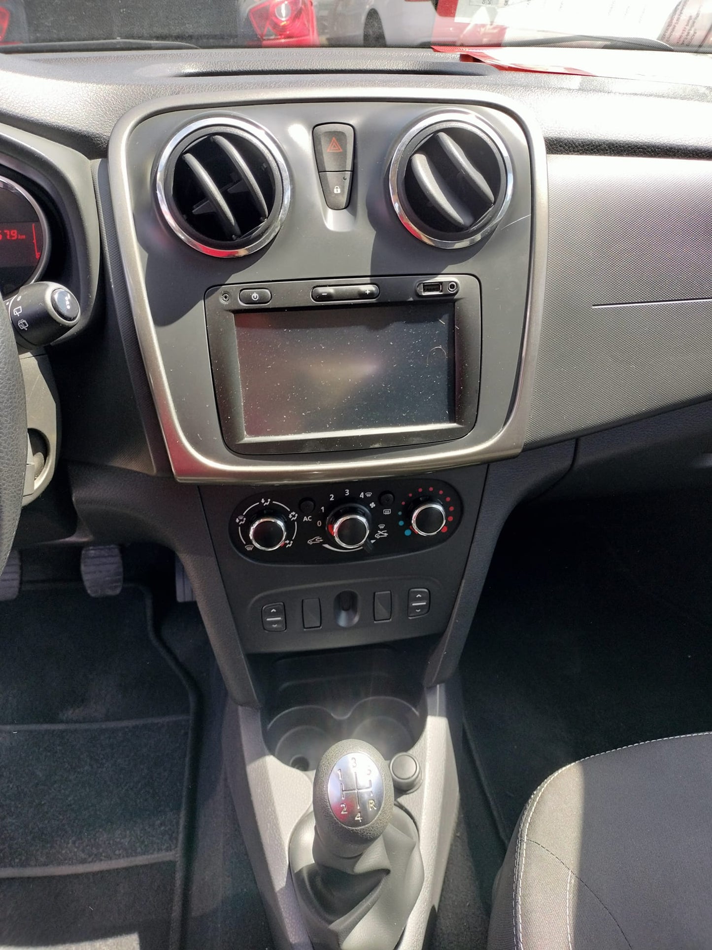 Dacia Sandero 1.5 Dci Laureate