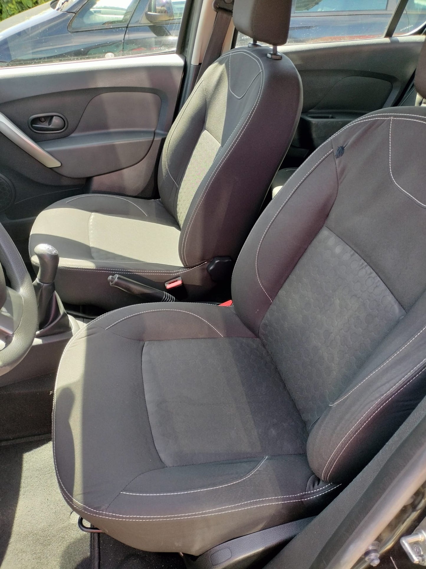 Dacia Sandero 1.5 Dci Laureate