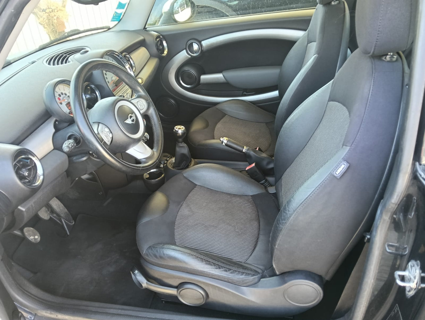 MINI 1.6 COOPER D